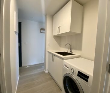 2/142 Leinster Road, Merivale - Photo 2