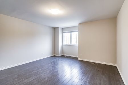For Lease - 208 A Finch Avenue, Toronto, Ontario - Photo 2