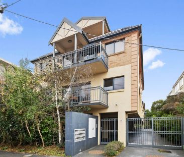 Unit 2/18 Cardigan Street, - Photo 2