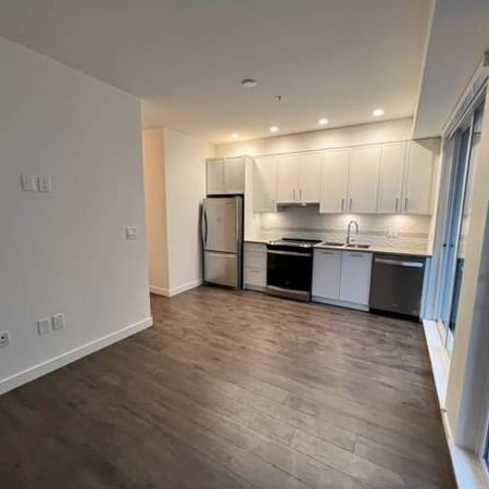 NEWER JUNIOR 1 BED/1 BATH IN WILLOUGHBY HEIGHTS - Photo 3