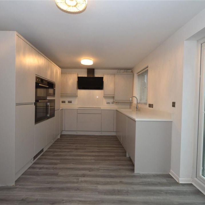 3 bedroom detached house to rent - Photo 1