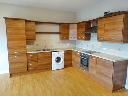 4 Frances House, 142 Frances Street, Newtownards, BT23 7DY - Photo 3