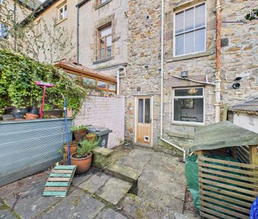 3 bedroom terraced house to rent - Photo 5