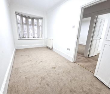 3 bedroom detached bungalow to rent - Photo 3