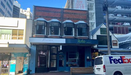 Modern two-bedroom apartment on Willis Street - Photo 2