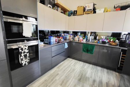 Wellington Road - Photo 5