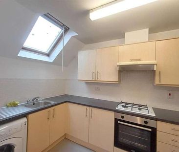 James Meadow, Langley, Berkshire, SL3 - Photo 1