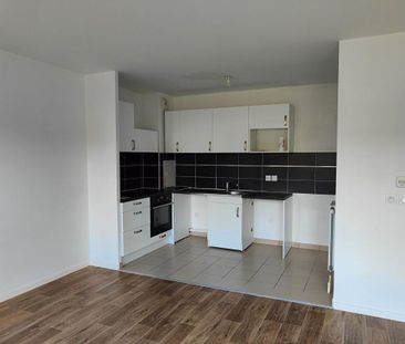 Location Appartement 1 pièce 46m² ST MICHEL SUR ORGE 91240 - Photo 1