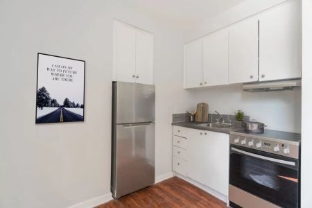 Montecito Towers - Photo 5