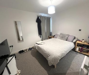 2 bedroom apartment to rent - Photo 4