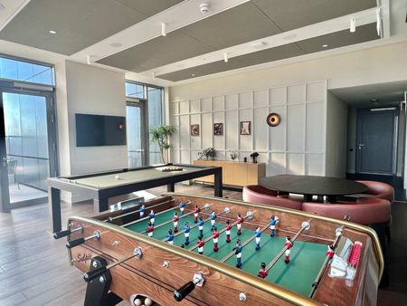 Elephant Park 23 1 2 - Photo 2