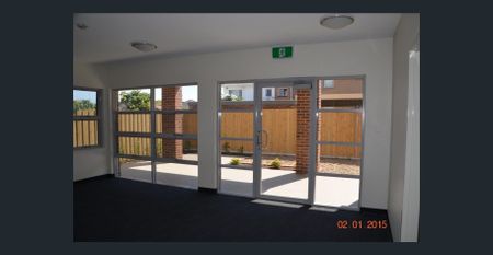 Modern Studio Living in Prime Punchbowl Location - Photo 4