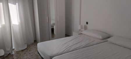 Apartment for rent in Nerja, Málaga, Spain - Photo 2