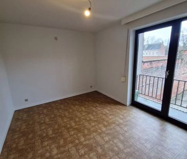 Appartement met 2 slaapkamers in centrum Sint-Truiden - Photo 4
