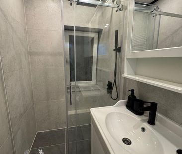 Hochwertig sanierte & voll möblierte 2-Zimmer-Wohnung – Erstbezug n... - Foto 4