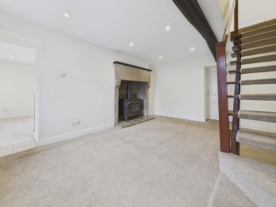 2 bedroom cottage to rent - Photo 1