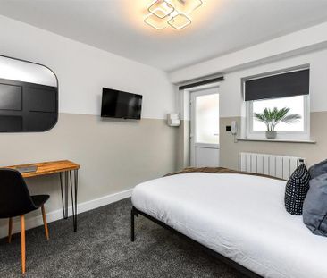 Studio to rent - Photo 3