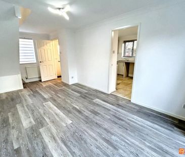 2 bedroom detached house to rent - Photo 2