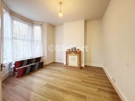 4 bedroom terraced house to rent - Photo 2