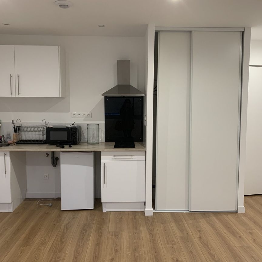 Beau T2 DE 35 M² – PROCHE LYCÉE VALADON- LIMOGES – LOCATION – BEGIP - Photo 1