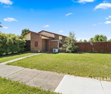 Cosy Home in Prime Narre Warren Location - Photo 6
