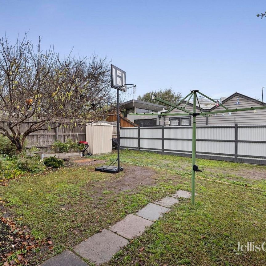 135-137 Douglas Parade, Williamstown VIC 3016 - House For Rent | Domain - Photo 1