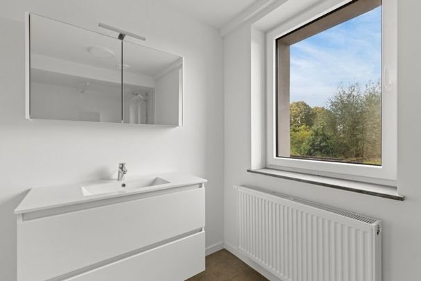 Appartement te huur - Photo 1