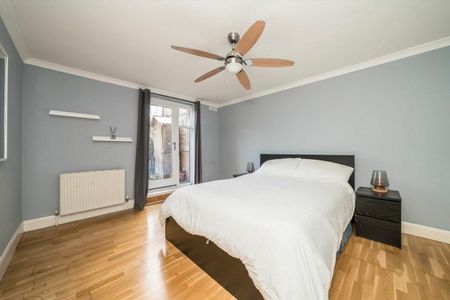 Knights Park, Kingston Upon THames, KT1 - Photo 4