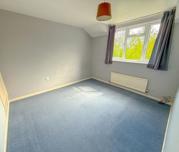 The Dormers, Swindon, Highworth - Photo 4