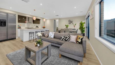 Family Home in Unbeatable Location! - Photo 4