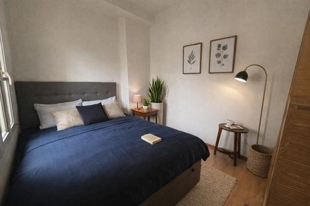 AIX EN PROVENCE - A LOUER -T3 CENTRE VILLE SUR LE COURS MIRABEAU - MEUBLE - Photo 3