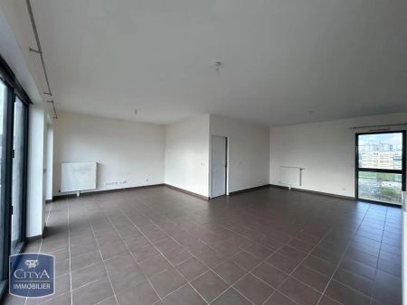 Appartement à louer 3 pièces 110.31m² - Photo 2