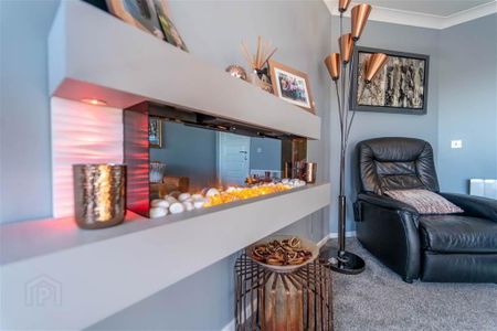 15 Lyndhurst Court, Bangor, BT19 1AP - Photo 3