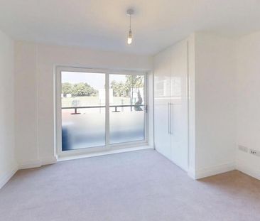 2 bedroom ground floor flat to rent - Photo 5