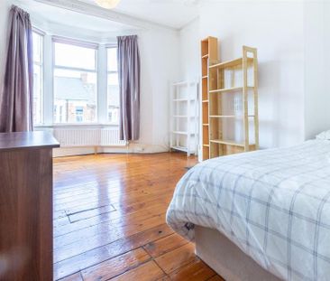 4 bedroom terraced house to rent - Photo 5