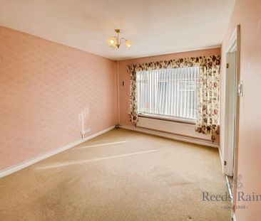 3 bedroom detached house to rent - Photo 3