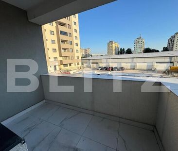 Apartament de inchiriat, 3 camere, 78 mp, loc de parcare, Happy Residence - Photo 1
