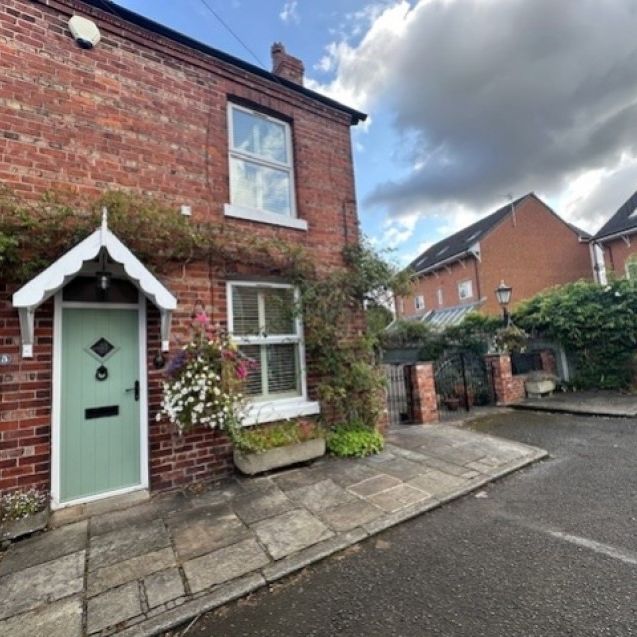 Weston Grove, Manchester, M22 4NX - Photo 1