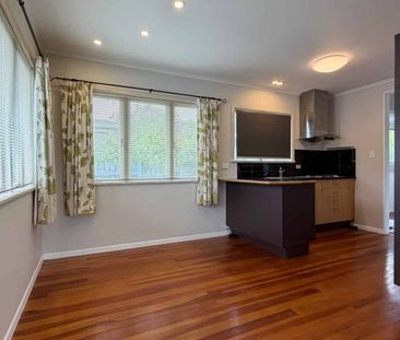 Be the lucky person this Summer! - Photo 2