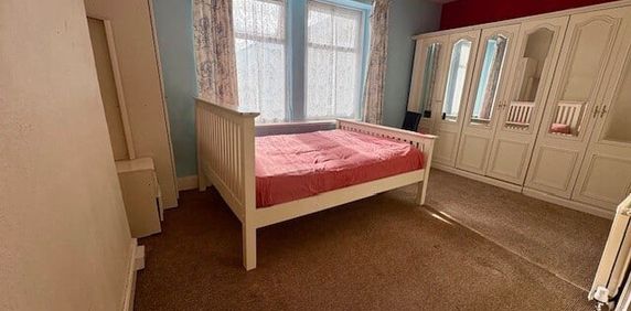 Laira Street, Plymouth - Photo 2