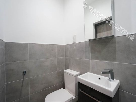 Studio 301, 259 High Street - Photo 1