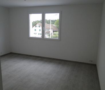 zu vermieten: 4.5 Zi-Wohnung mit eigener Waschküche und 39 m² Balko... - Photo 6