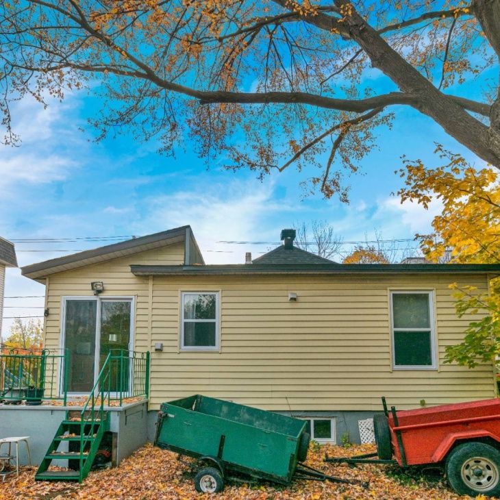 Nouveauté sur le marché Maison de plain-pied à louer - Laval (Chomedey) (Autres) - Photo 1