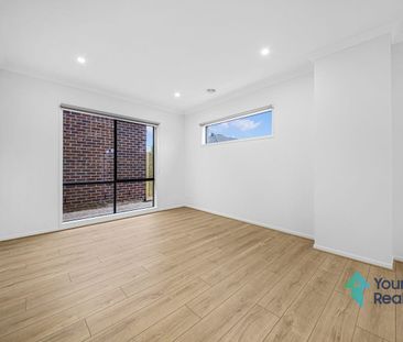 Double-Story Home in Riverwalk Estate !! - Photo 1