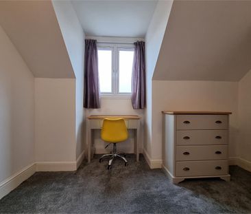 Room 5, Flat 1, 43 Mill Road, Cambridge - Photo 3