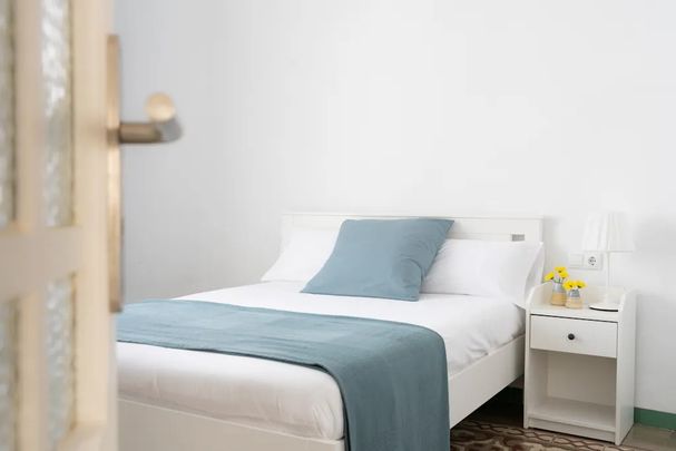 Carrer Trafalgar, Valencia, Valencian Community 46023 - Photo 1