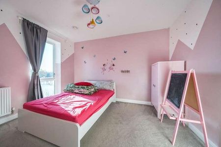 London, Colindale, NW9 - Photo 3