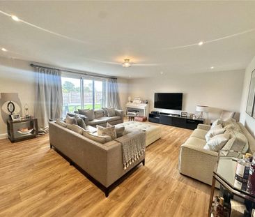 5 bedroom detached house to rent - Photo 1