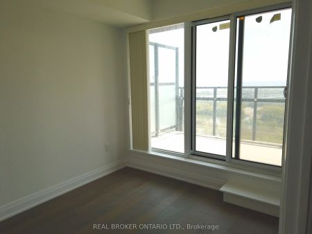 20 Shore Breeze Drive #1211 - Photo 5