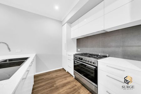 BRAND NEW 4 Bedroom Home! - Photo 5